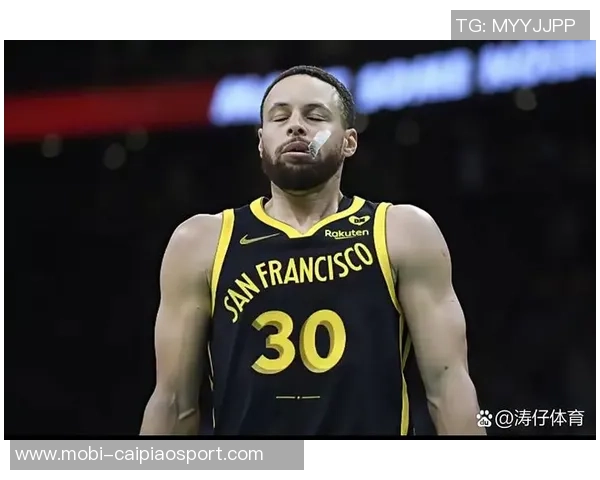 小子竟然偷走我的技能包波斯特彩虹三分命中库里场下无奈抱头叹息