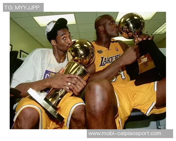 巅峰奥尼尔自信搭档艾弗森和麦迪能赢得四冠荣耀